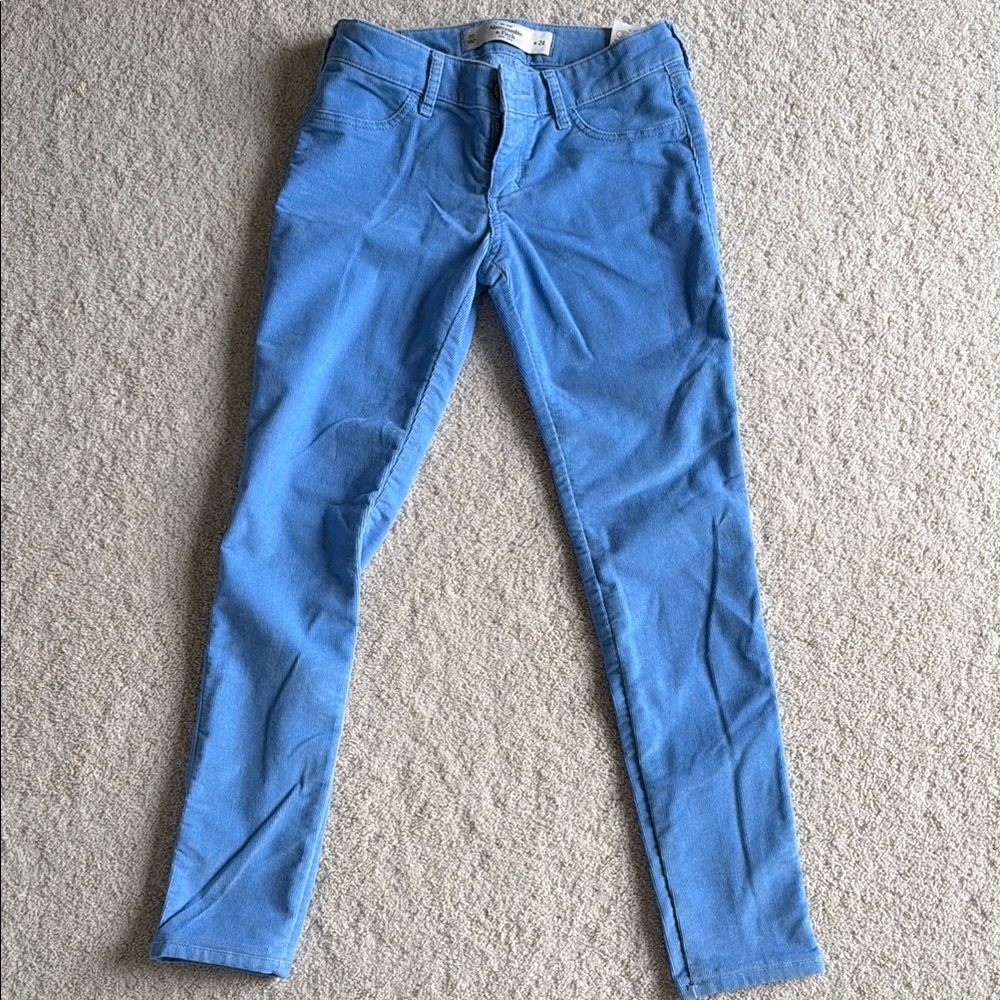 Light Blue Women's Slim Fit Jeans